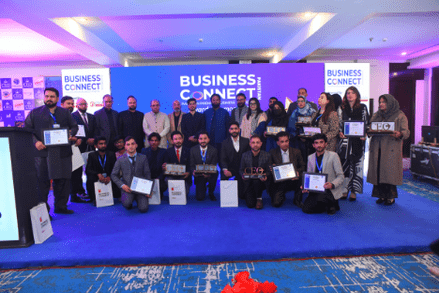 Award ceremony ceo minds pakistan